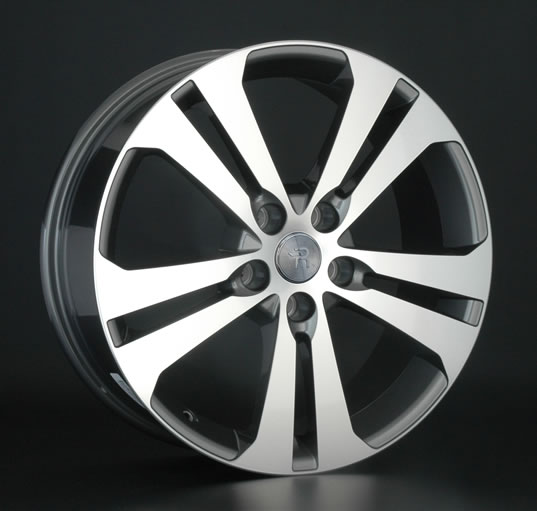 фото диска Replica Replay R18 ET40 DIA67,1 PCD:5/114,3 темно-серебристый с полировкой по лицевой части